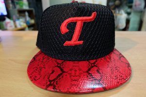 งานปักหมวกแฟชั่น