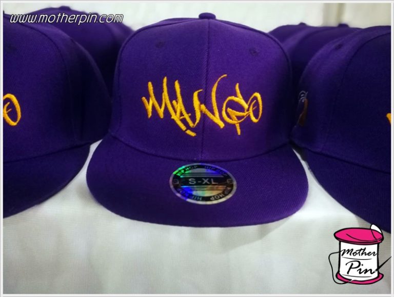 งานปักหมวกฮิปฮอปสองตำแหน่ง Mango