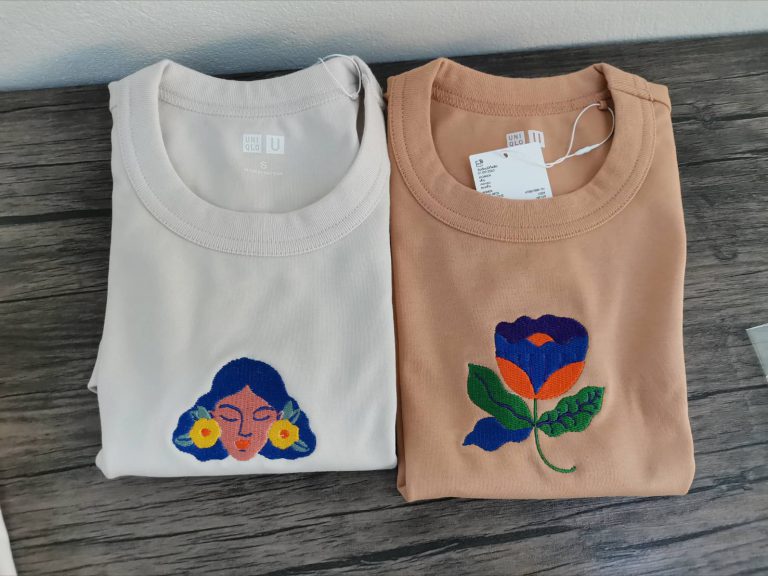 งานปักรูปการ์ตูนเสื้อยืด