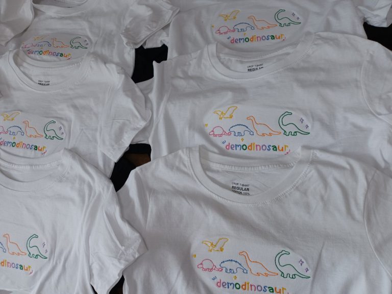 ร้านปักเสื้อครอป
