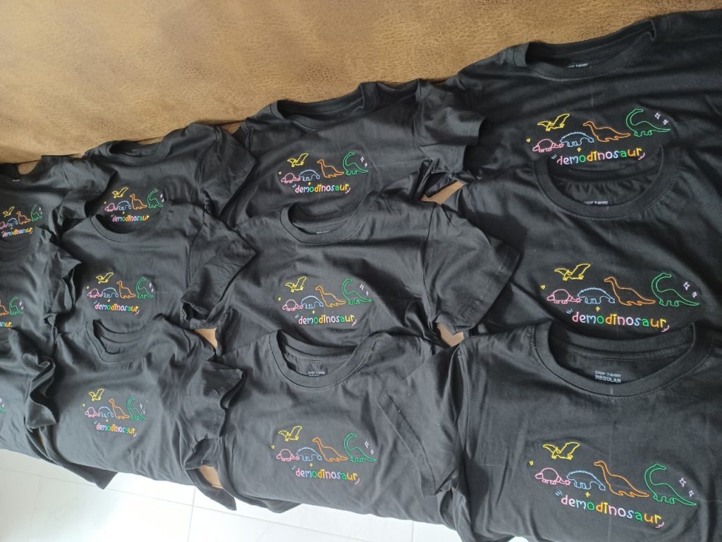 ร้านปักเสื้อครอป