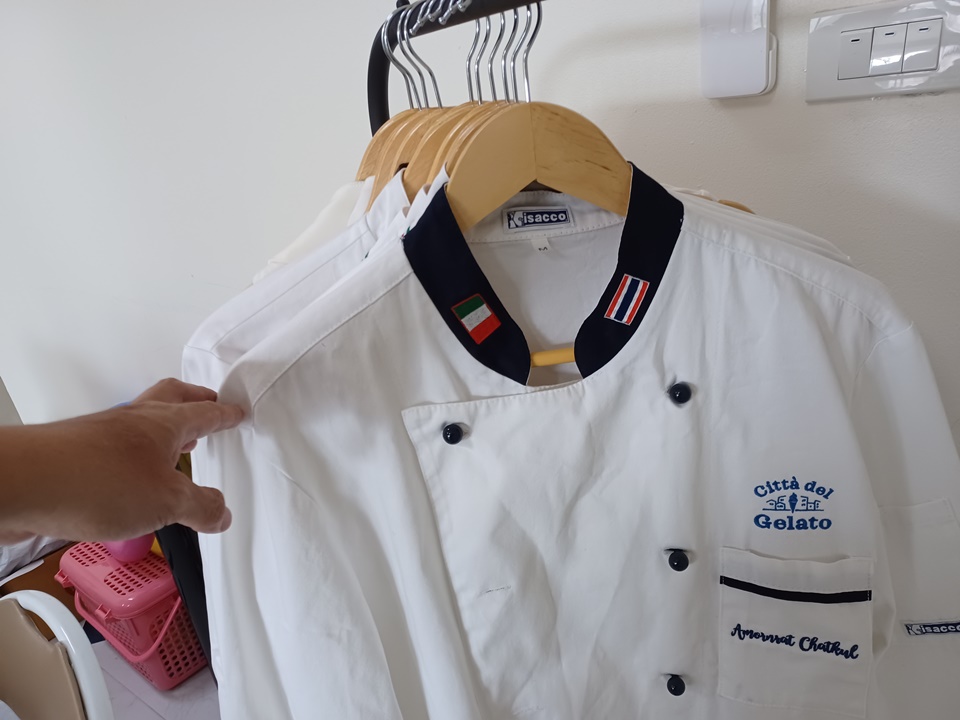 รับปักเสื้อเชฟ