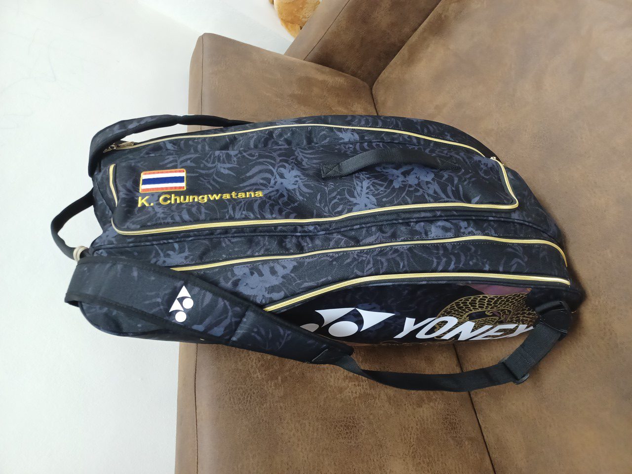 รับปักกระเป๋าเทนนิส