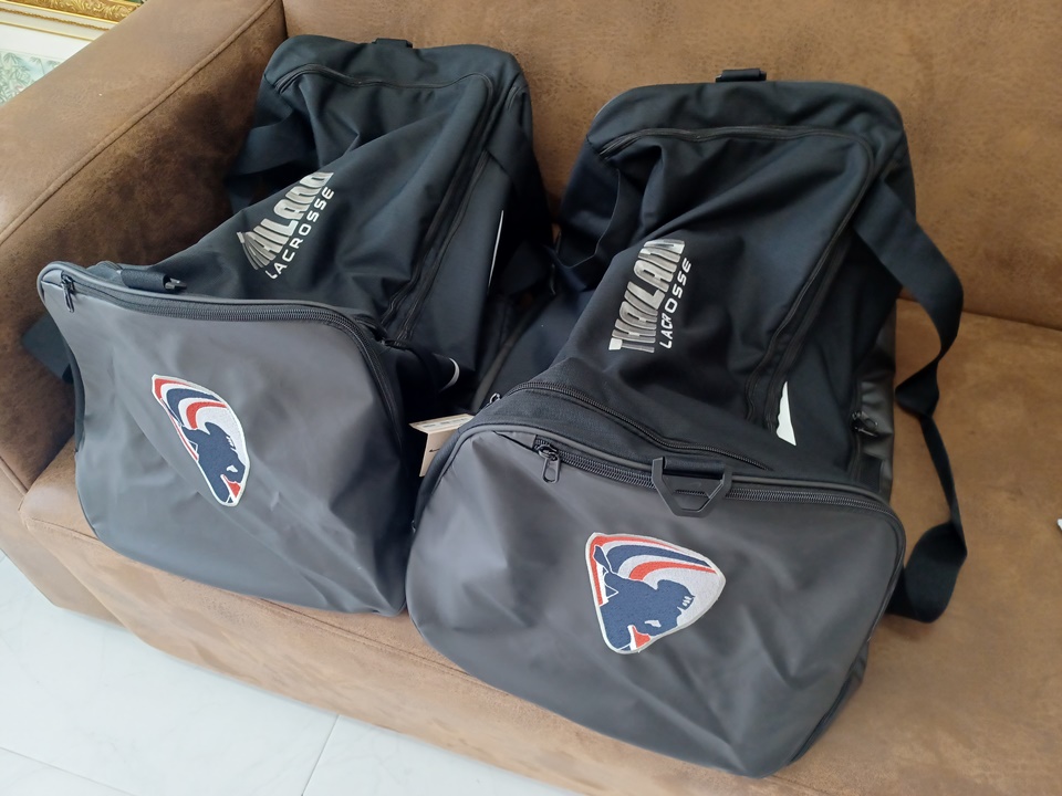 ปัก-duffle-bag