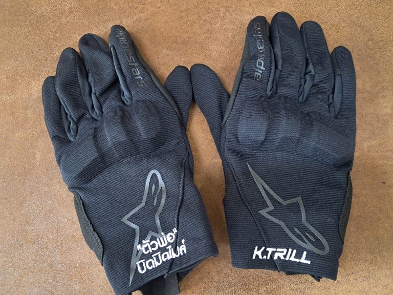 รับปักถุงมือมอร์ไซค์