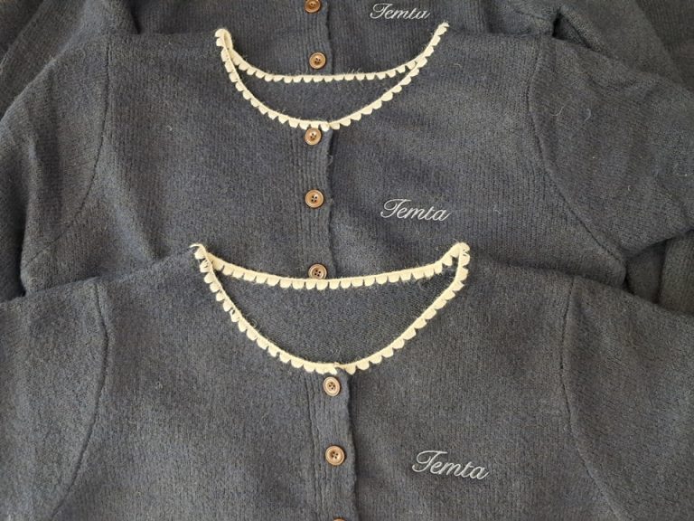 รับปักเสื้อผ้าถัก