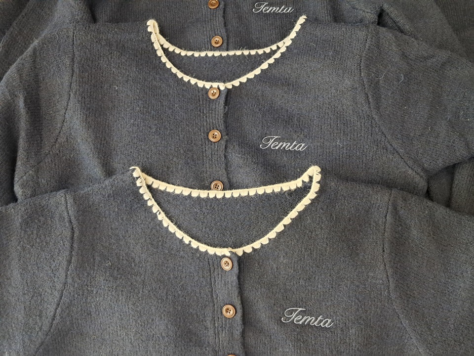 รับปักเสื้อผ้าถัก