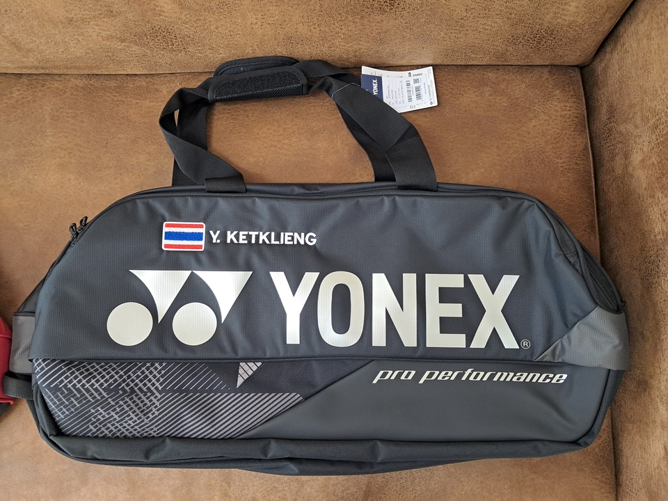 ปักกระเป๋าแบดมินตัน
