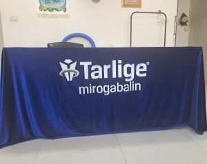 รับปักผ้าคลุมโต๊ะ