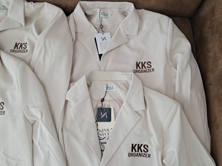 รับปักสูทผู้หญิง