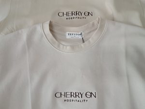 ปักเสื้อคอกลม