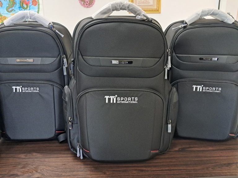 ปักกระเป๋าโน๊ตบุ๊ค