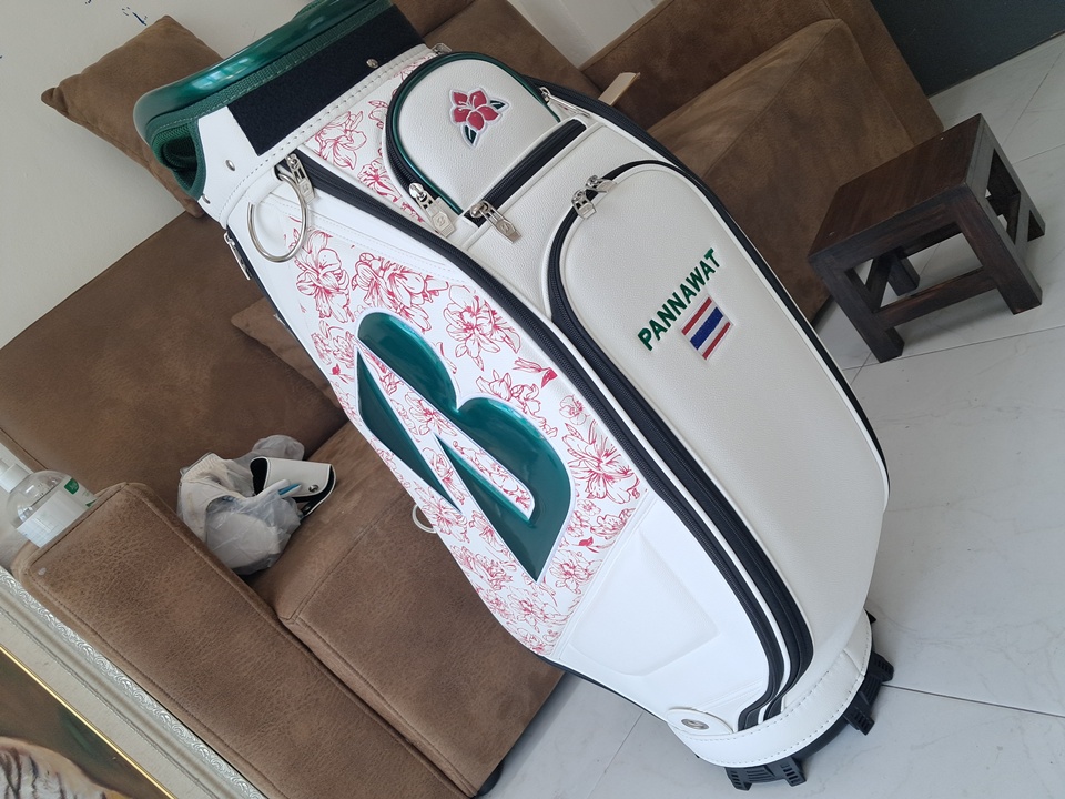 รับปักถุงกอล์ฟ