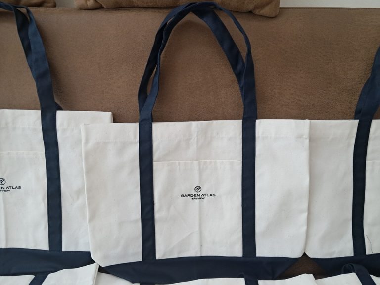 รับปักกระเป๋าผ้าแคนวาส