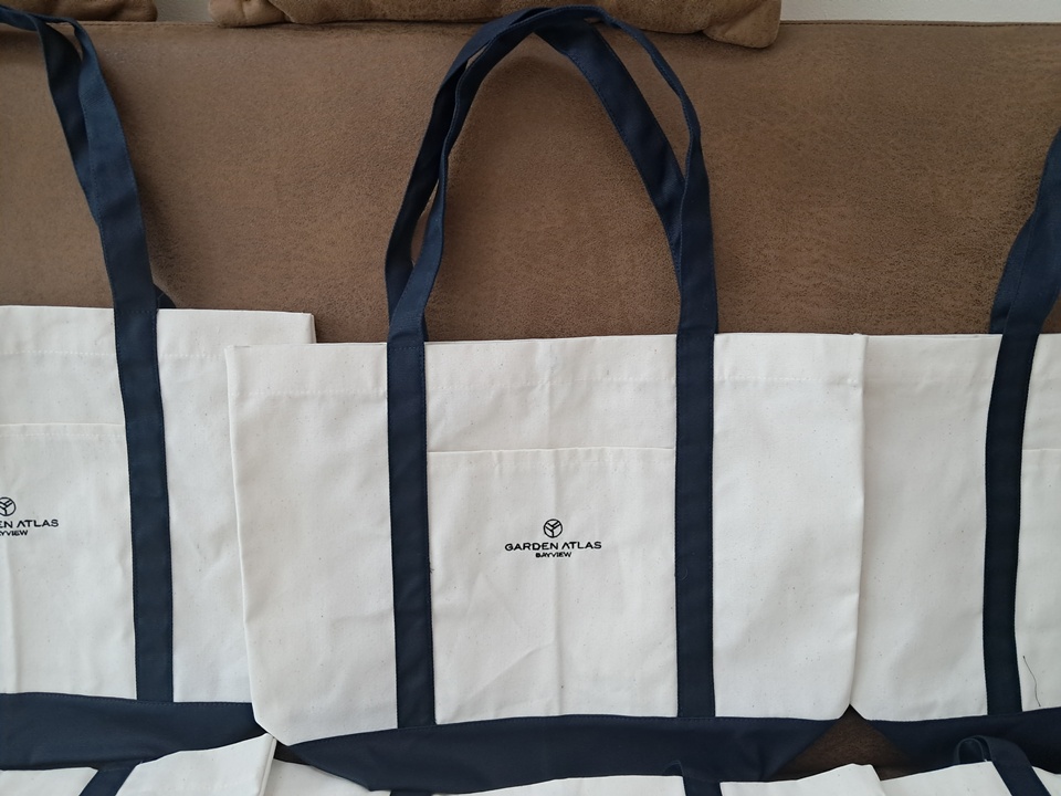 รับปักกระเป๋าผ้าแคนวาส